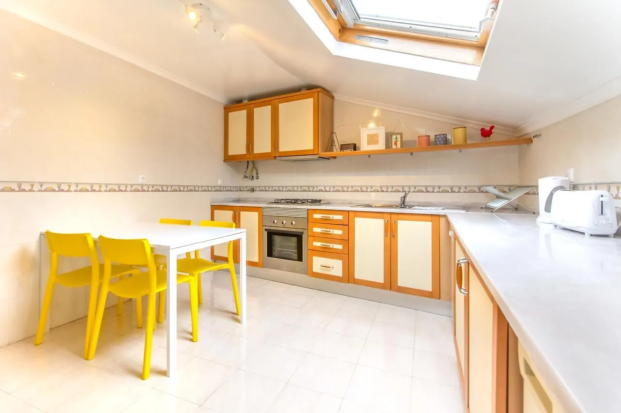 Casa Mouraria Apartment Lisbon